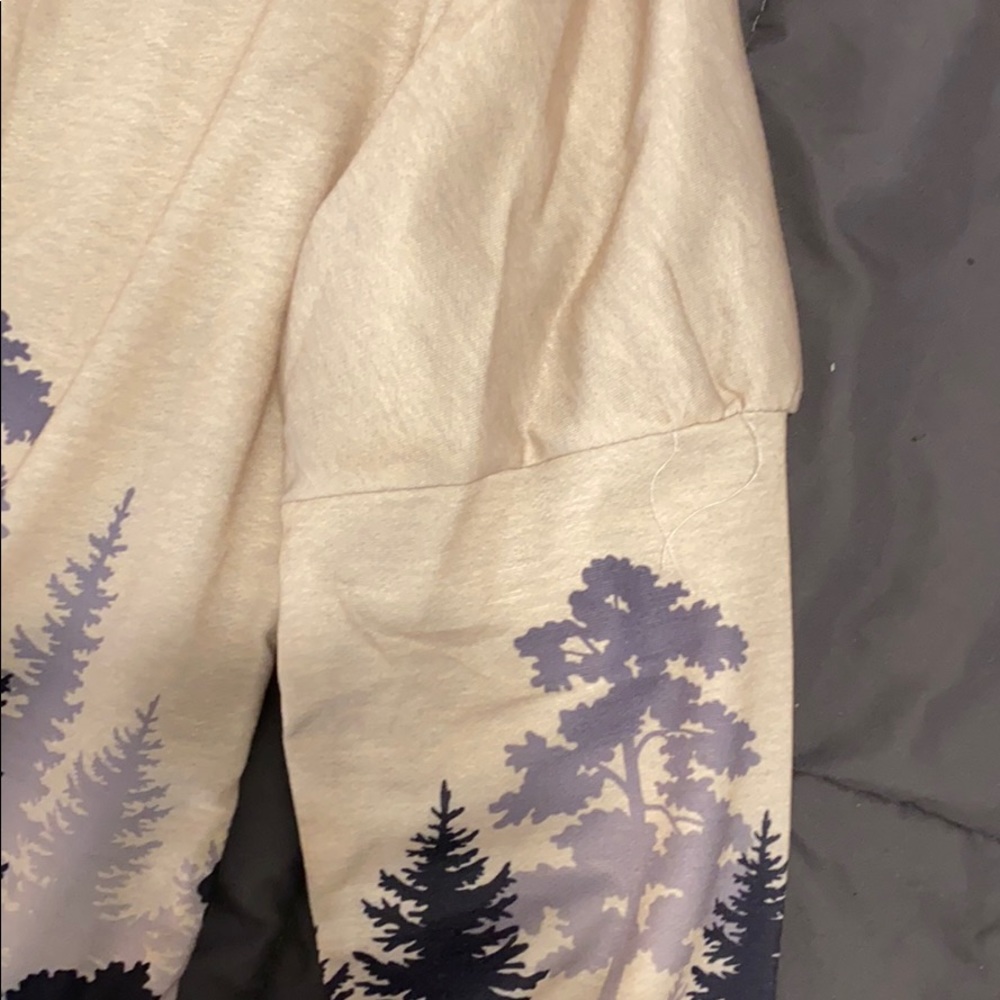 Tree Printed Dress - Picture 6 of 10